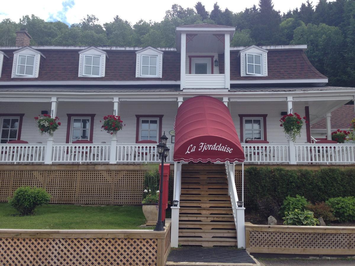 Auberge La Fjordelaise&la Rosalie LʼAnse-Saint-Jean Exterior foto